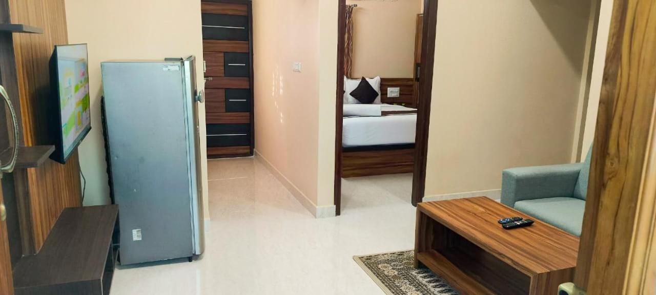 Отель Golden Chariot 1Bhk Flat Manyata Tech Park Бангалор Экстерьер фото